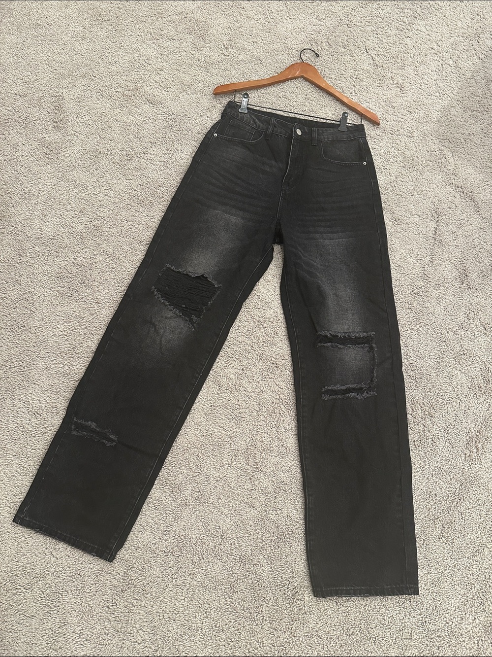 SHEIN Black Distressed High-Waist Straight Jeans